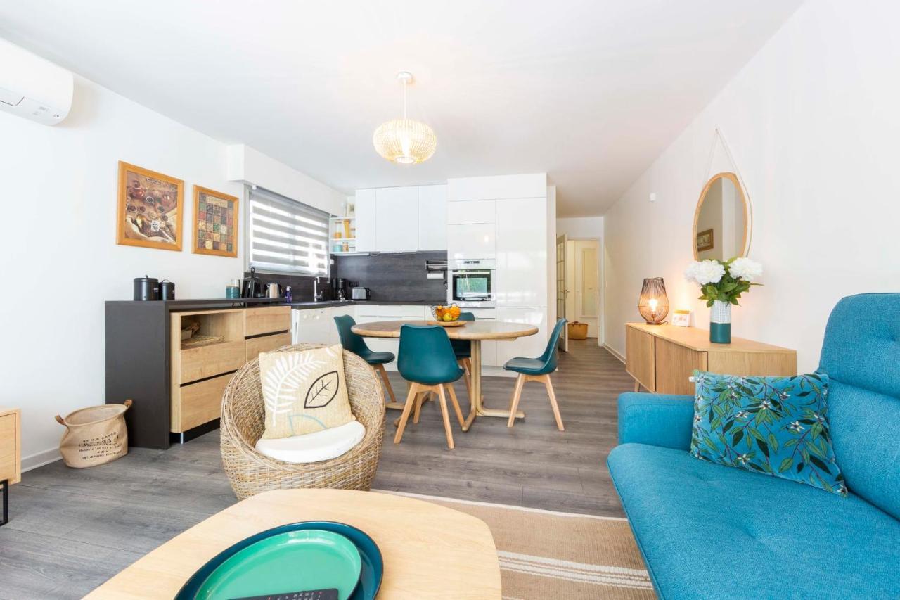 Salvy 2 Bedrooms Near The 300 Meters Apartamento Antibes